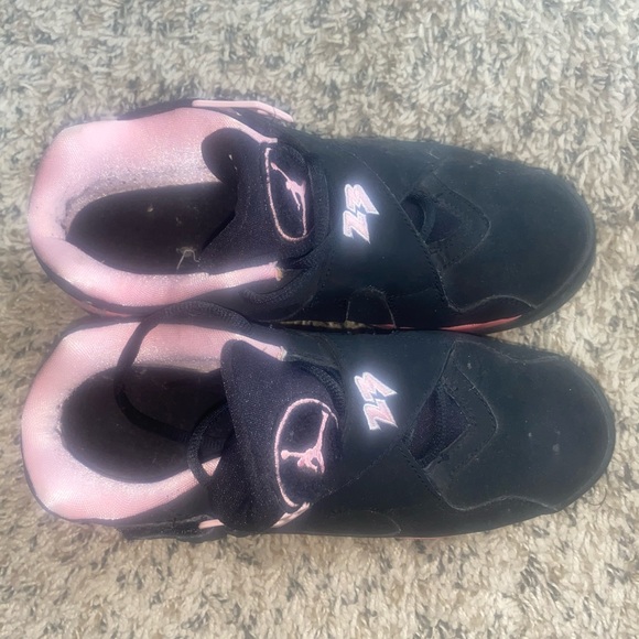 COPY - Jordan Pink & Black Retro 8 low - Picture 2 of 6